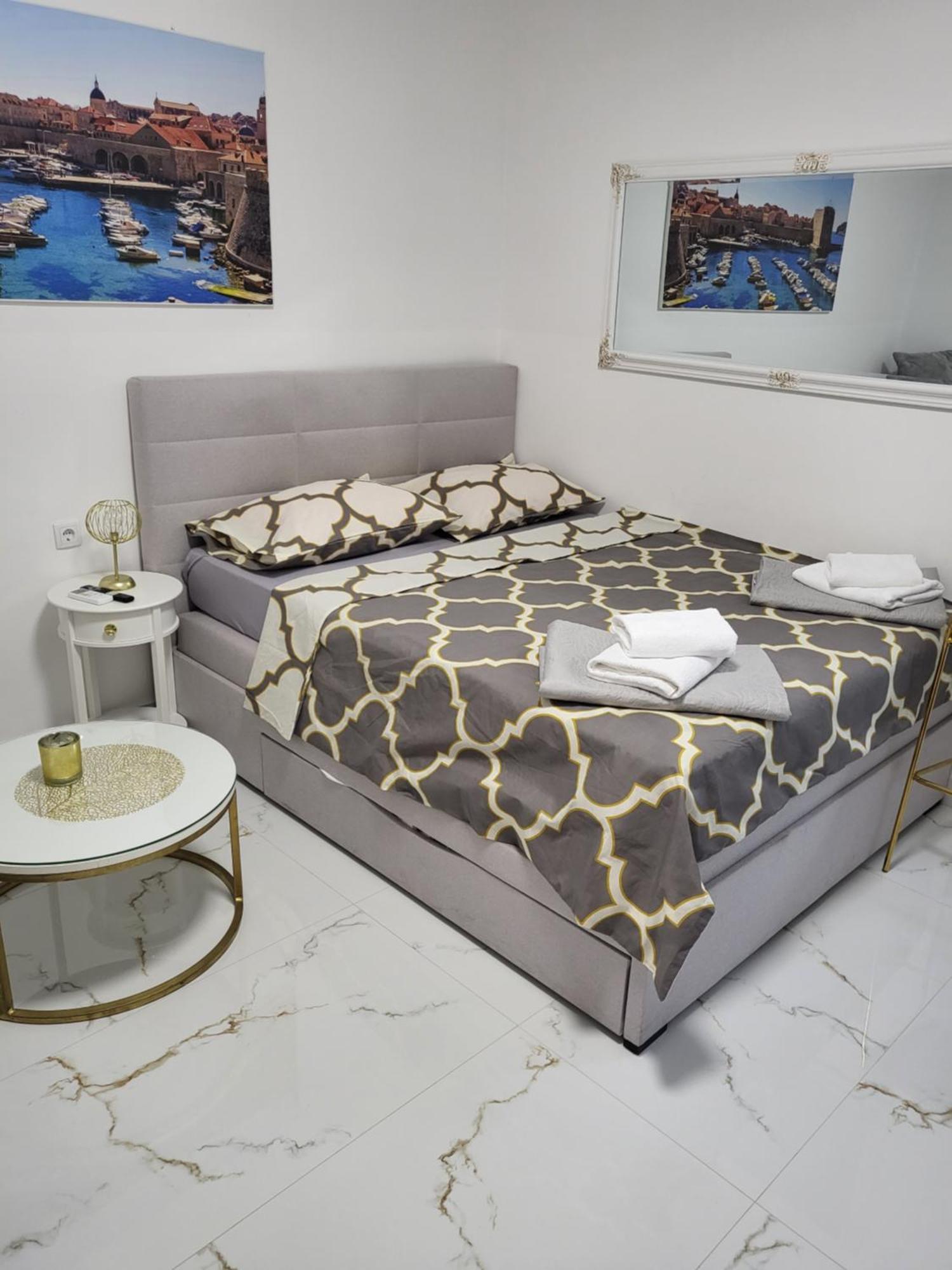 Mango Apartman Studio Dubrovnik Luaran gambar